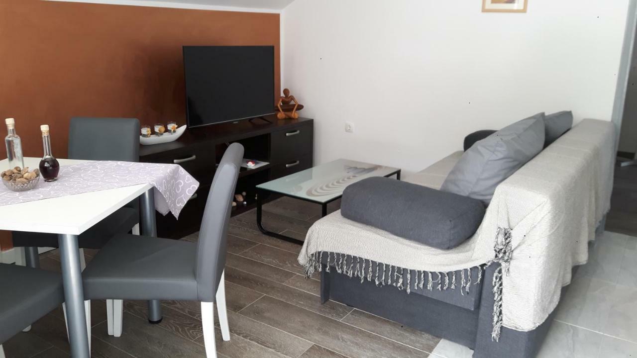 Apartman Zora Трогір Екстер'єр фото